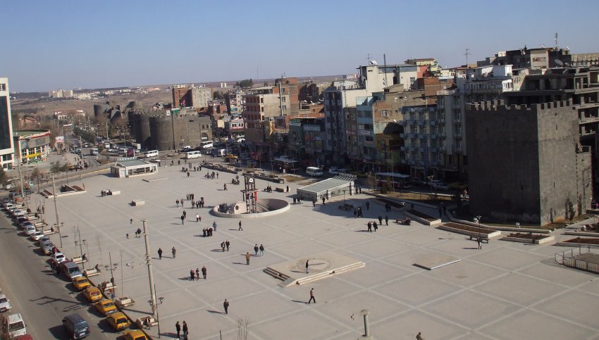 Diyarbakır Dağkapı Meydanı Diyarbakır Dağkapı Meydanı