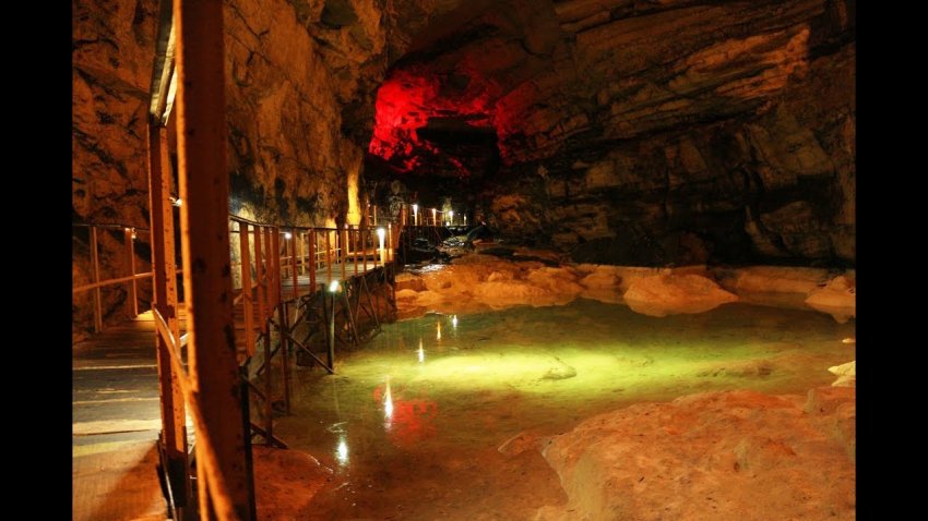 Susuz Güvercinlik Mağarası