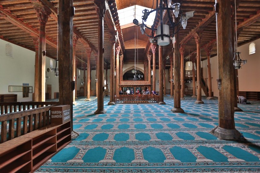 Eşrefoğlu Camii