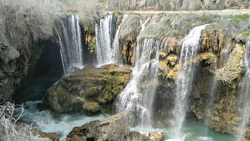 Yerköprü Şelalesi