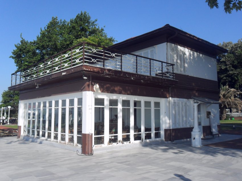 Yürüyen Köşk Yürüyen Köşk