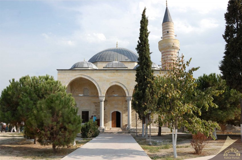 Hersekzade Ahmet Paşa Camii Hersekzade Ahmet Paşa Camii