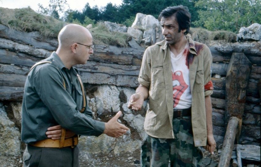 Tarafsız Bölge (2001)