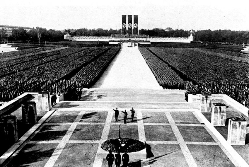 TRIUMPH DES WILLENS  TRIUMPH DES WILLENS