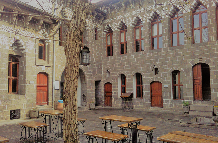 Diyarbakır'da Gezilecek Yerler